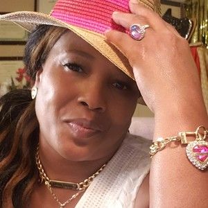 Meet your Posher, Samantha d